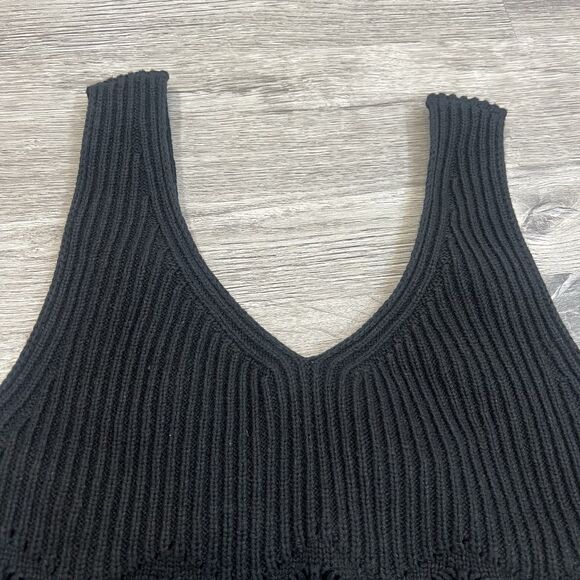 House of Harlow 1960 black Crop Top only Crochet ribbed v-neck Knit NWT XS - Picture 3 of 6